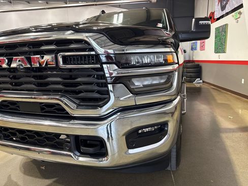 Used 2026 RAM 2500 Big Horn AWD/4WD image 65