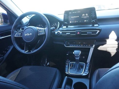 Used 2023 Kia Seltos S image 37