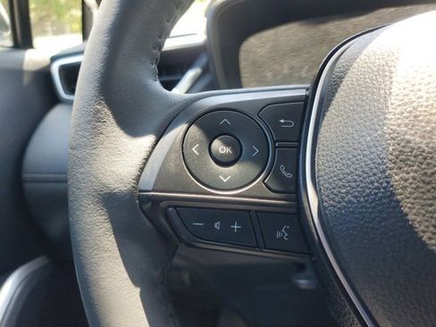 Certified 2024 Toyota Corolla Cross LE w/ Moonroof Package image 23