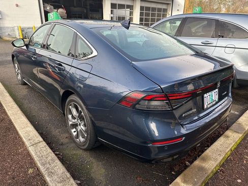 Used 2023 Honda Accord EX-L image 7