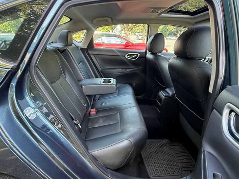 Used 2015 Nissan Sentra SL w/ SL Premium Package FWD image 12