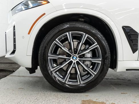 Used 2025 BMW X5 xDrive40i image 38