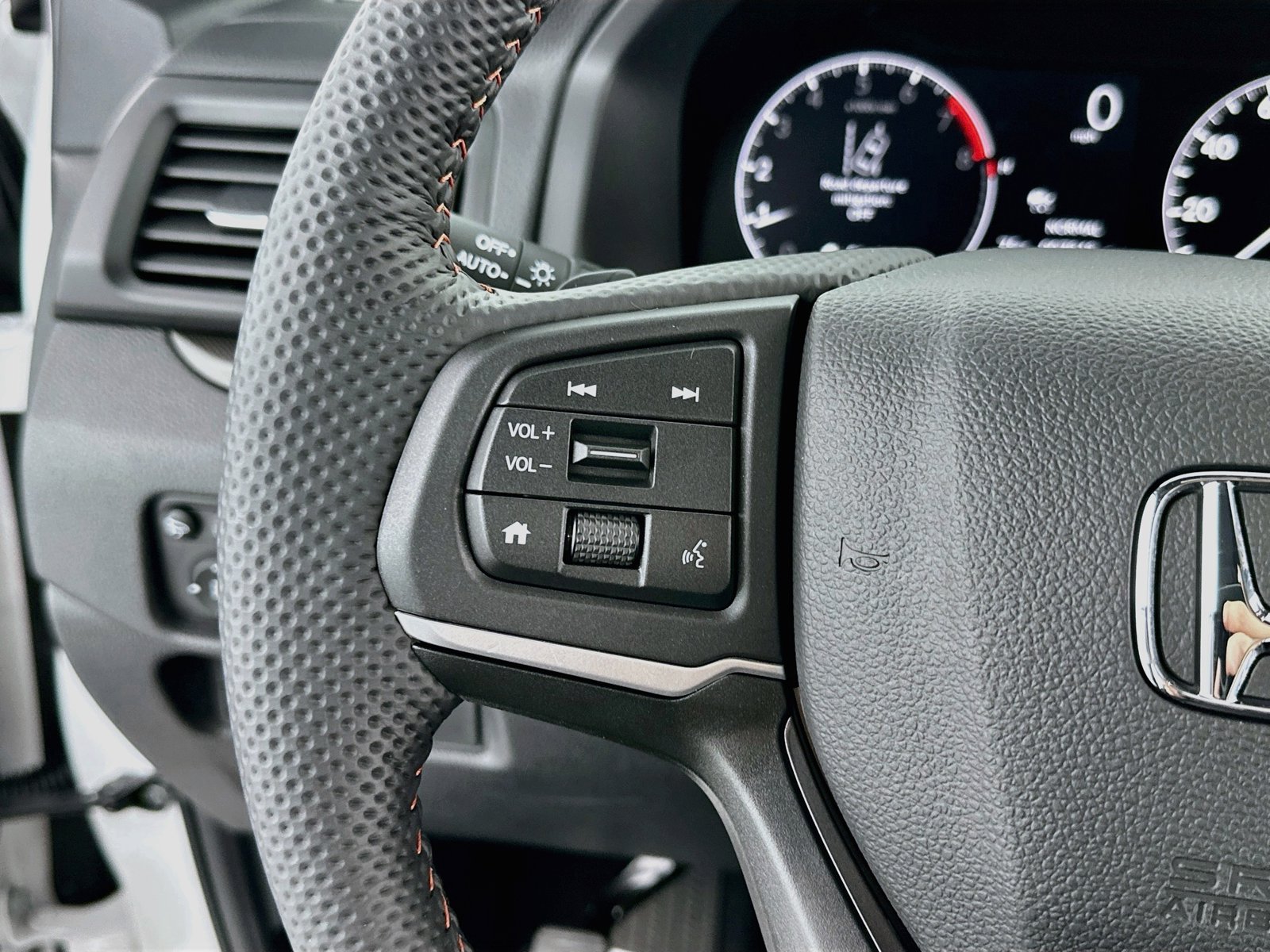 Used 2026 Honda Ridgeline TrailSport image 15