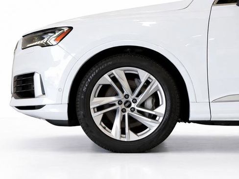 Used 2021 Audi Q7 3.0T Prestige w/ Prestige Package image 11