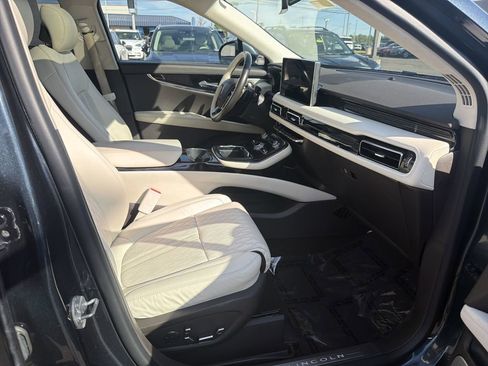 Certified 2023 Lincoln Nautilus Black Label AWD/4WD image 15