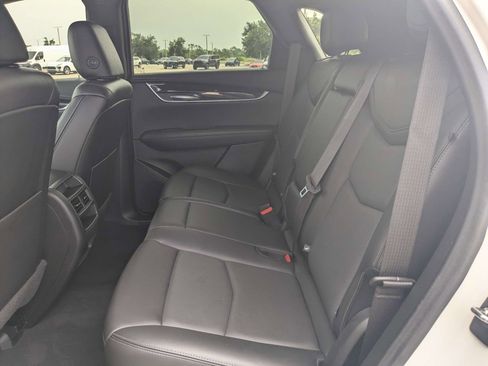 Used 2022 Cadillac XT5 Premium Luxury FWD image 19