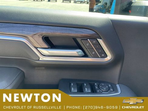 New 2026 Chevrolet Silverado 2500 LTZ w/ Trail Boss Package AWD/4WD image 9