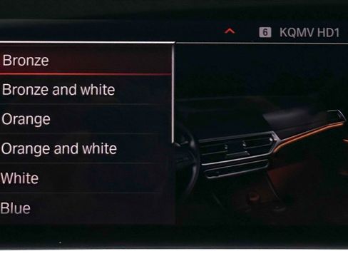 Used 2022 BMW 330i Sedan w/ M Sport Package image 18