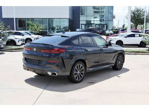 Used 2024 BMW X6 xDrive40i w/ Premium Package AWD/4WD image 5