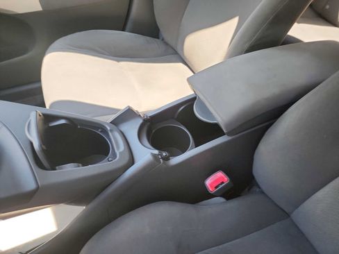 Used 2011 Toyota Prius Three image 23