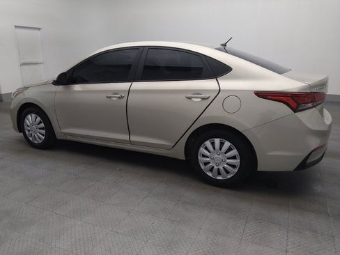 Used 2020 Hyundai Accent SE image 3