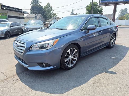 Used 2016 Subaru Legacy 2.5i Limited AWD/4WD image 2