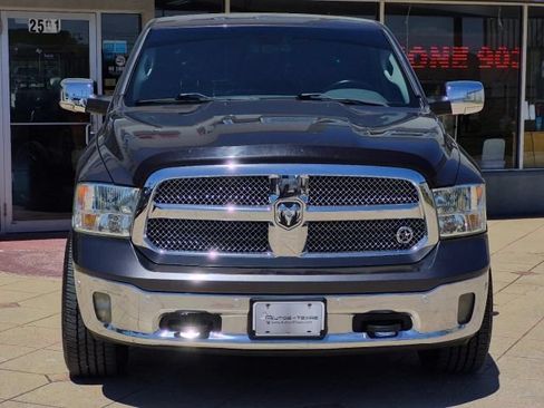 Used 2018 RAM 1500 Lone Star AWD/4WD image 2