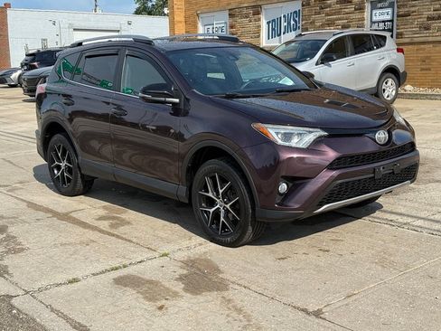 Used 2017 Toyota RAV4 SE w/ Power Extra Value Package AWD/4WD image 6