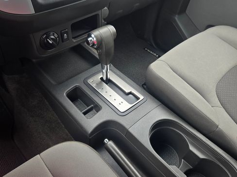 Used 2014 Nissan Xterra X AWD/4WD image 29