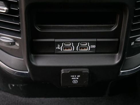 Used 2019 RAM 1500 Big Horn AWD/4WD image 15