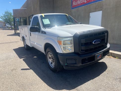 Used 2016 Ford F350 XL RWD image 3