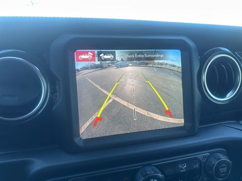 Used 2023 Jeep Wrangler Unlimited Rubicon 392 w/ Xtreme Recon 35" Tire Package image 30