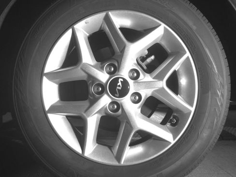 Used 2025 Kia Soul LX w/ LX Technology Package FWD image 23