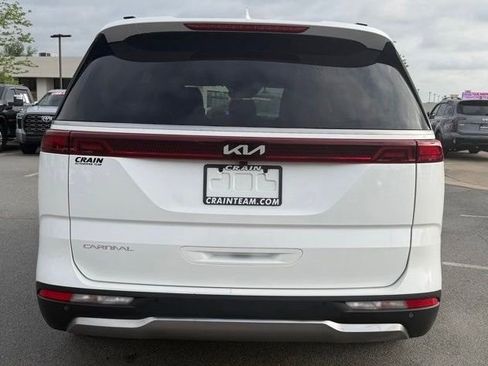 Used 2024 Kia Carnival SX FWD image 6