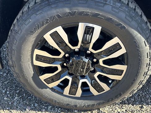 New 2026 GMC Sierra 3500 Denali Ultimate image 33