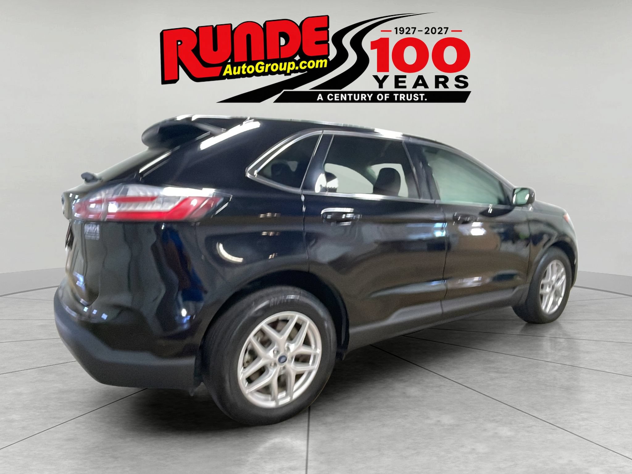Used 2022 Ford Edge SEL AWD/4WD image 5