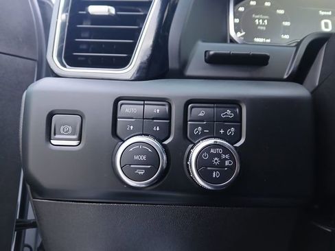 Used 2024 GMC Sierra 2500 Denali Ultimate image 28