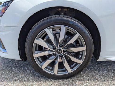 Used 2022 Audi A4 2.0T Premium Plus w/ Premium Plus Package image 10