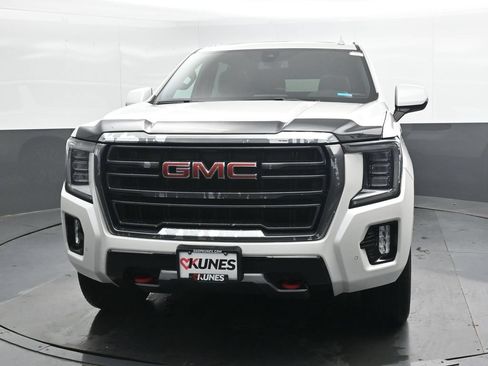 Used 2021 GMC Yukon XL AT4 AWD/4WD image 5