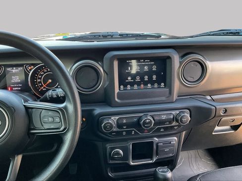 Used 2023 Jeep Wrangler Sport AWD/4WD image 8