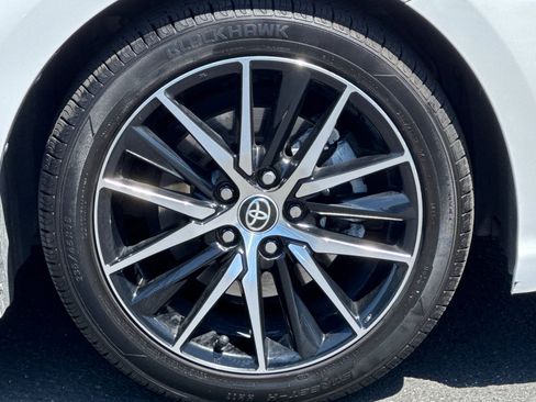 Used 2022 Toyota Camry SE FWD image 40