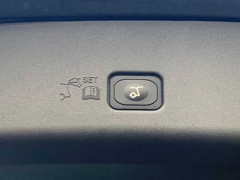 New 2026 Lincoln Nautilus Reserve image 6