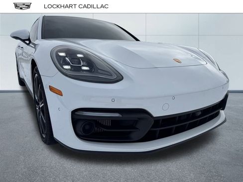 Used 2023 Porsche Panamera 4 Platinum Edition image 8