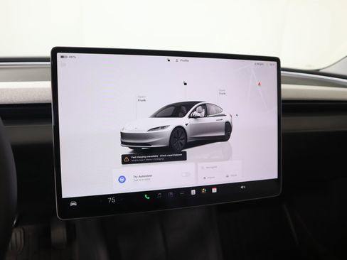 Used 2025 Tesla Model 3 Long Range image 4