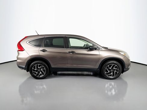 Used 2016 Honda CR-V SE image 4
