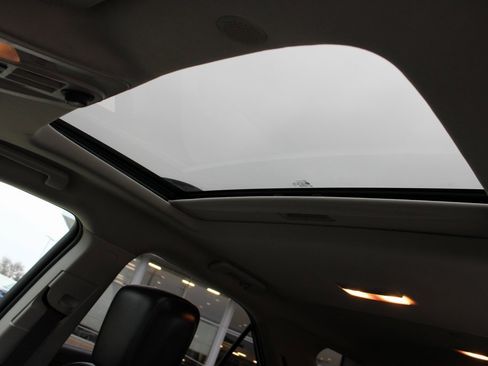 Used 2015 Chevrolet Equinox LTZ image 20