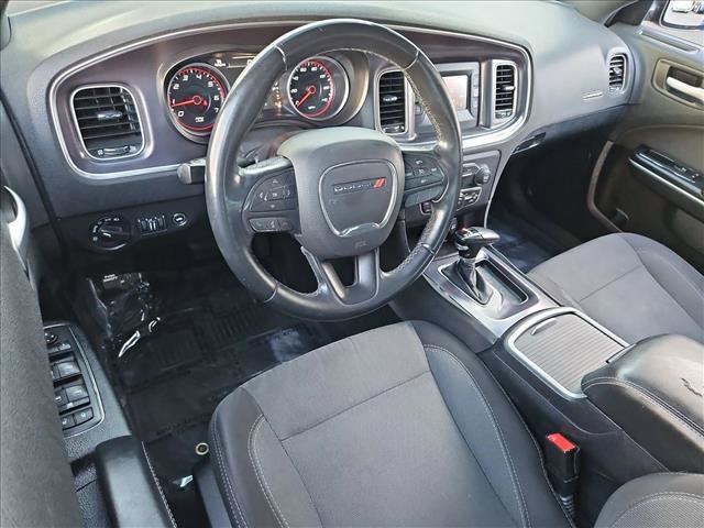 Used 2015 Dodge Charger SE w/ Sport Appearance Group RWD image 10