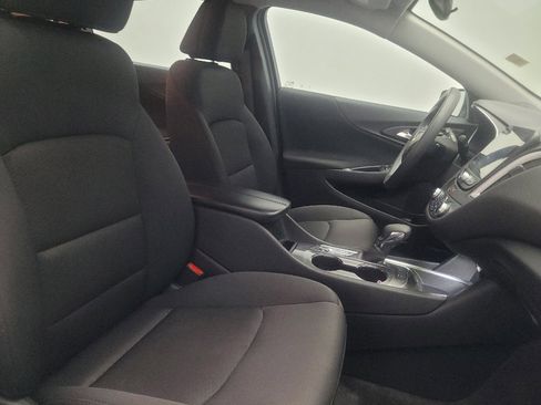 Used 2025 Chevrolet Malibu LT FWD image 21