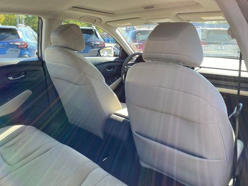 Used 2024 Honda Accord EX image 31