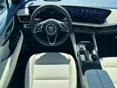 New 2025 Buick Envision Avenir image 24