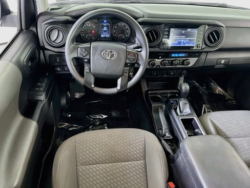 Used 2022 Toyota Tacoma SR AWD/4WD image 20