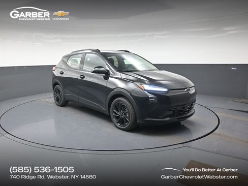 New 2027 Chevrolet Bolt RS FWD image 1