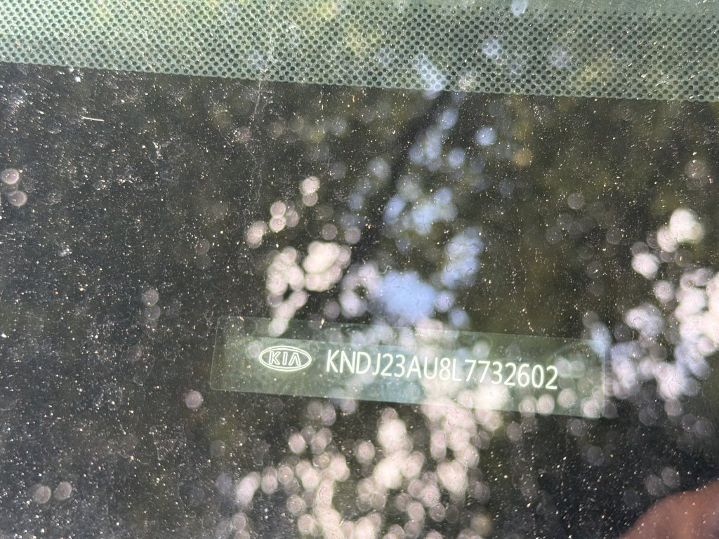 Used 2020 Kia Soul LX FWD image 10