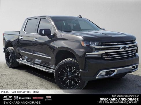 Used 2019 Chevrolet Silverado 1500 High Country w/ Safety Package II AWD/4WD image 1