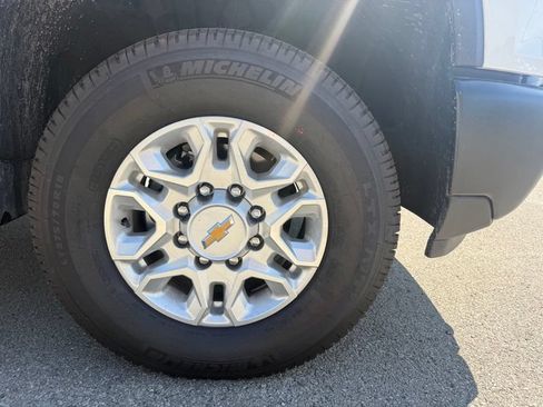Used 2026 Chevrolet Silverado 3500 W/T AWD/4WD image 12