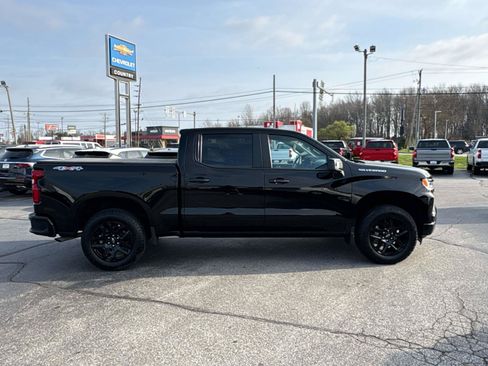 Used 2024 Chevrolet Silverado 1500 RST w/ Convenience Package II AWD/4WD image 5