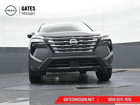 New 2026 Nissan Rogue SV image 36