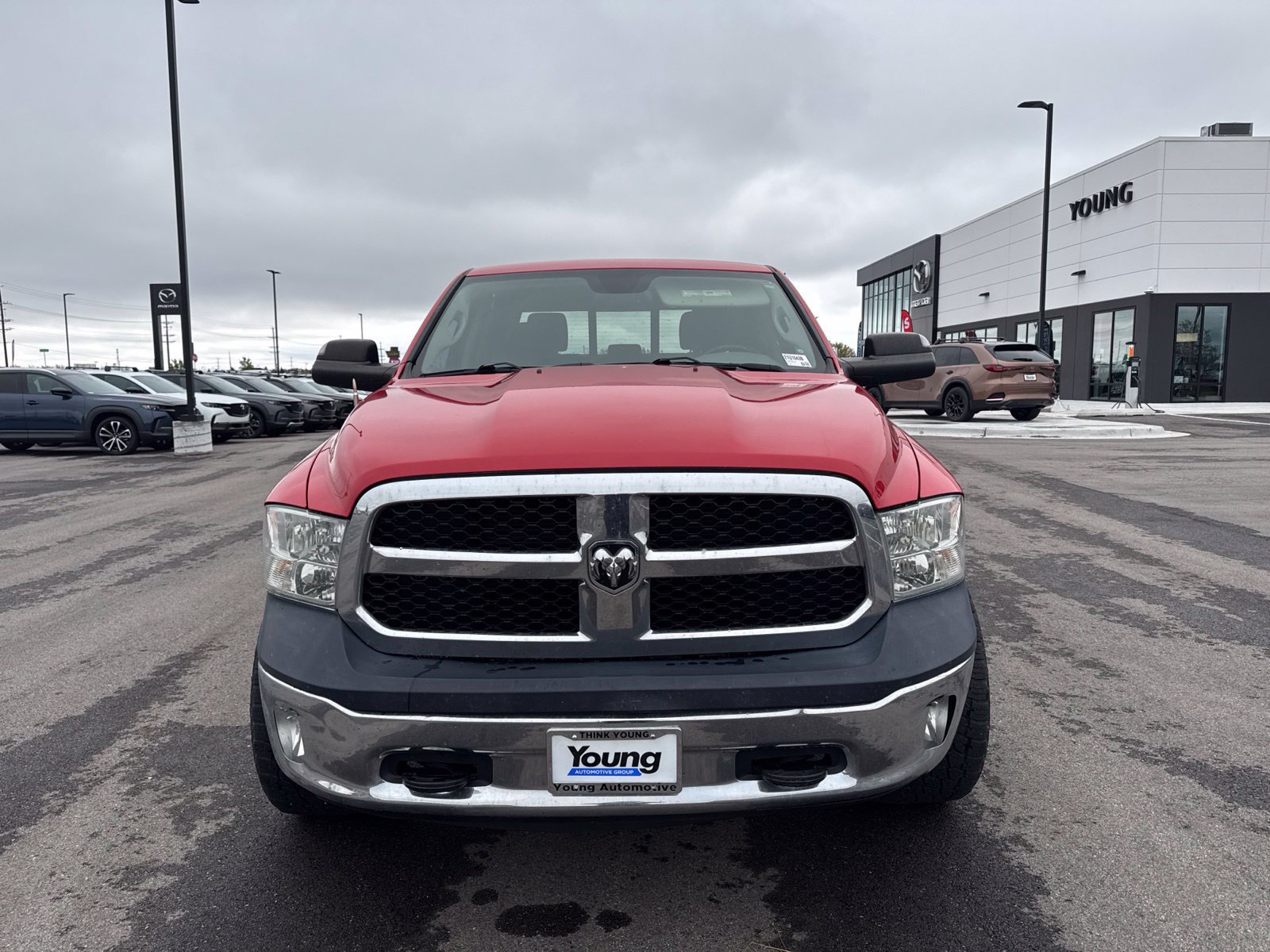 Used 2016 RAM 1500 Classic SLT AWD/4WD image 2