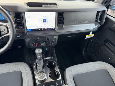 New 2025 Ford Bronco Big Bend image 8