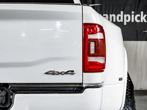 Used 2022 RAM 3500 Limited w/ Body Color Bumper Group AWD/4WD image 43
